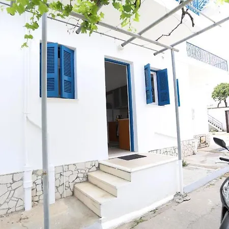 Апартаменти Rhodes Town Garden *
